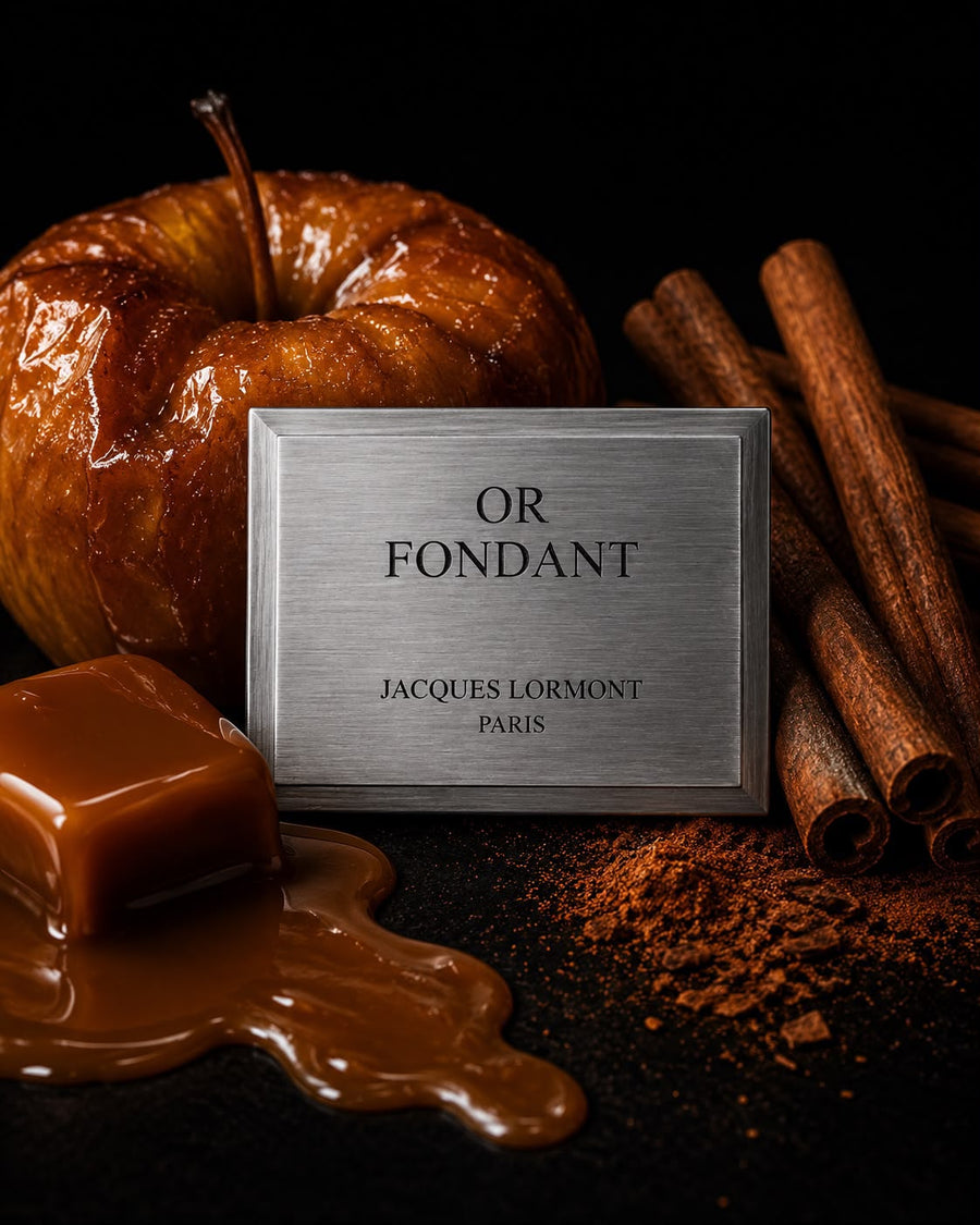Plaque métallique Or Fondant Lormont -Parfum gourmand avec pomme cuite caramélisée, cannelle et caramel 